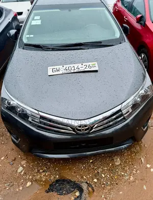 Toyota Corolla 2015 Gray