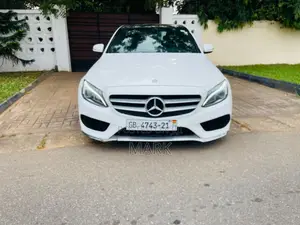 Mercedes-Benz C300 2015 White