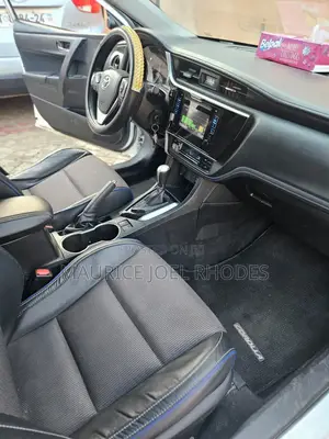 Toyota Corolla 2017 White