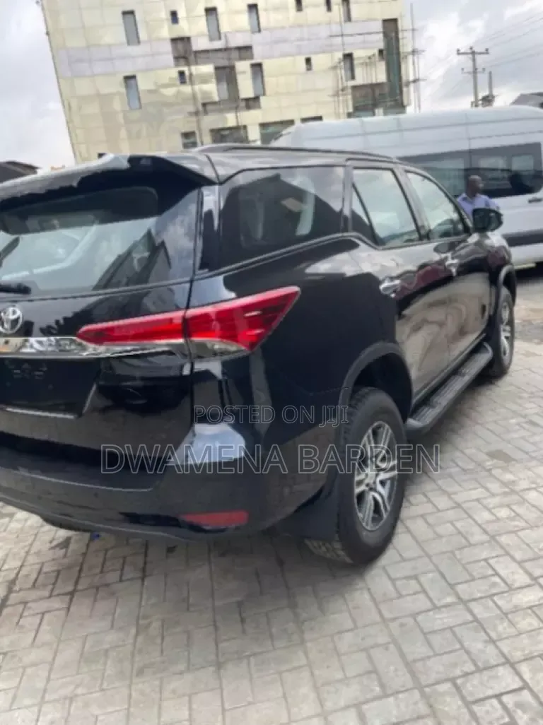 New Toyota Fortuner 2025 Black
