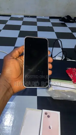 New Apple iPhone 13 128 GB Purple
