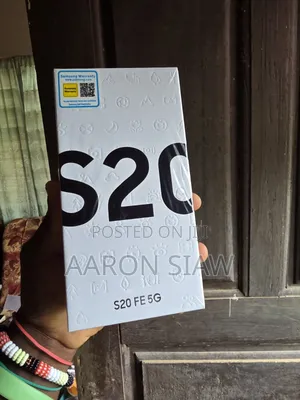 New Samsung Galaxy S20 FE 5G 128 GB Blue
