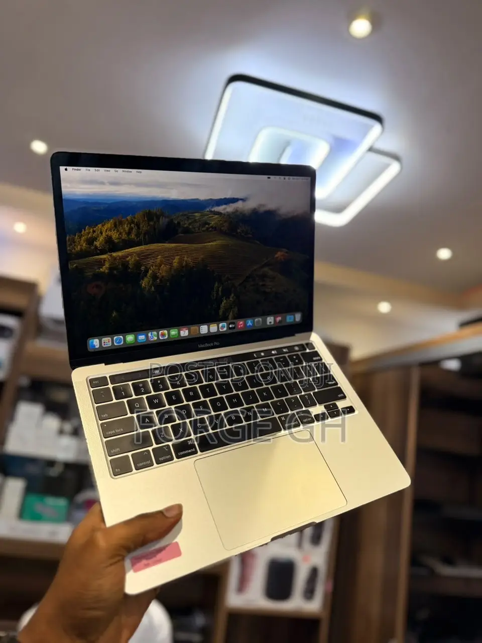 Laptop Apple MacBook Pro 2020 8GB Intel Core i5 SSD 256GB
