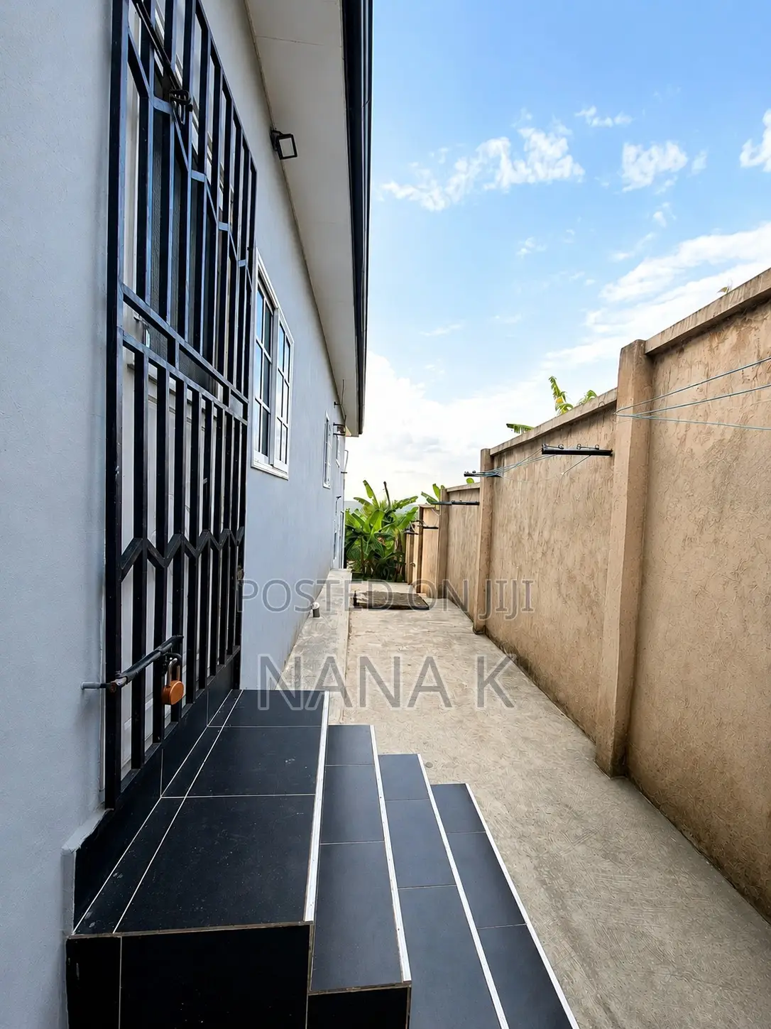 2bdrm Apartment in Nsawam Adoagyiri Municipal for rent