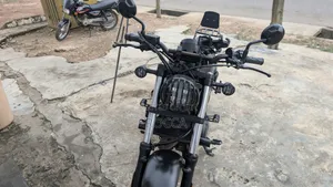 Honda 2022 Black