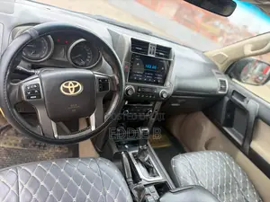 Toyota Land Cruiser Prado 2013 Black