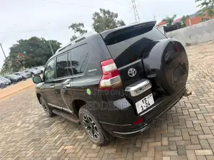 Toyota Land Cruiser Prado 2013 Black