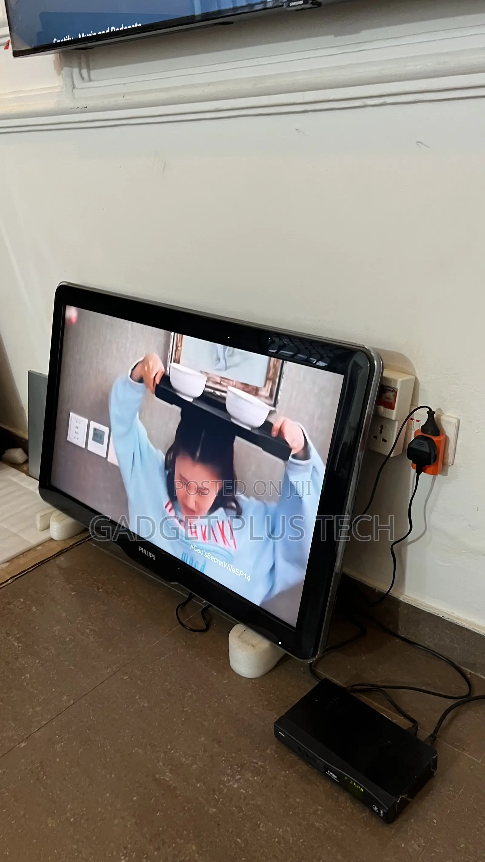 Home Used 37” Philips + Decoder (Very Strong Quality Tv)