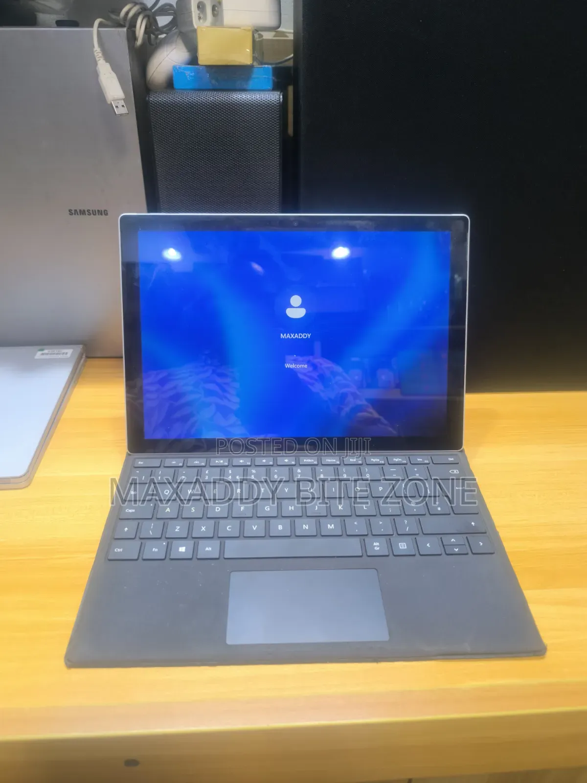 Laptop Microsoft Surface Pro 6 8GB Intel Core i5 SSD 256GB