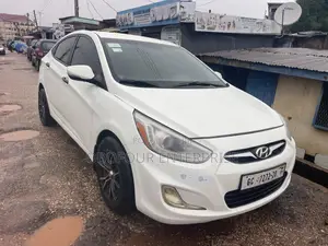 Hyundai Accent GLS 2013 White