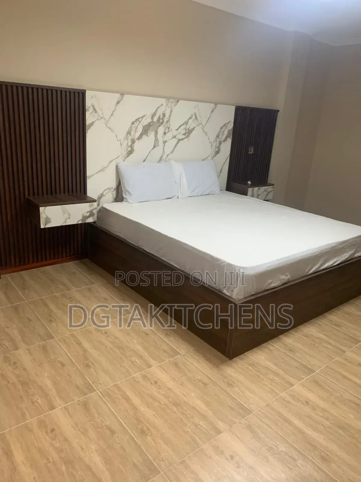 Custom Wardrobes, Closets, Tv Units and Kitchen Cabinets Packages