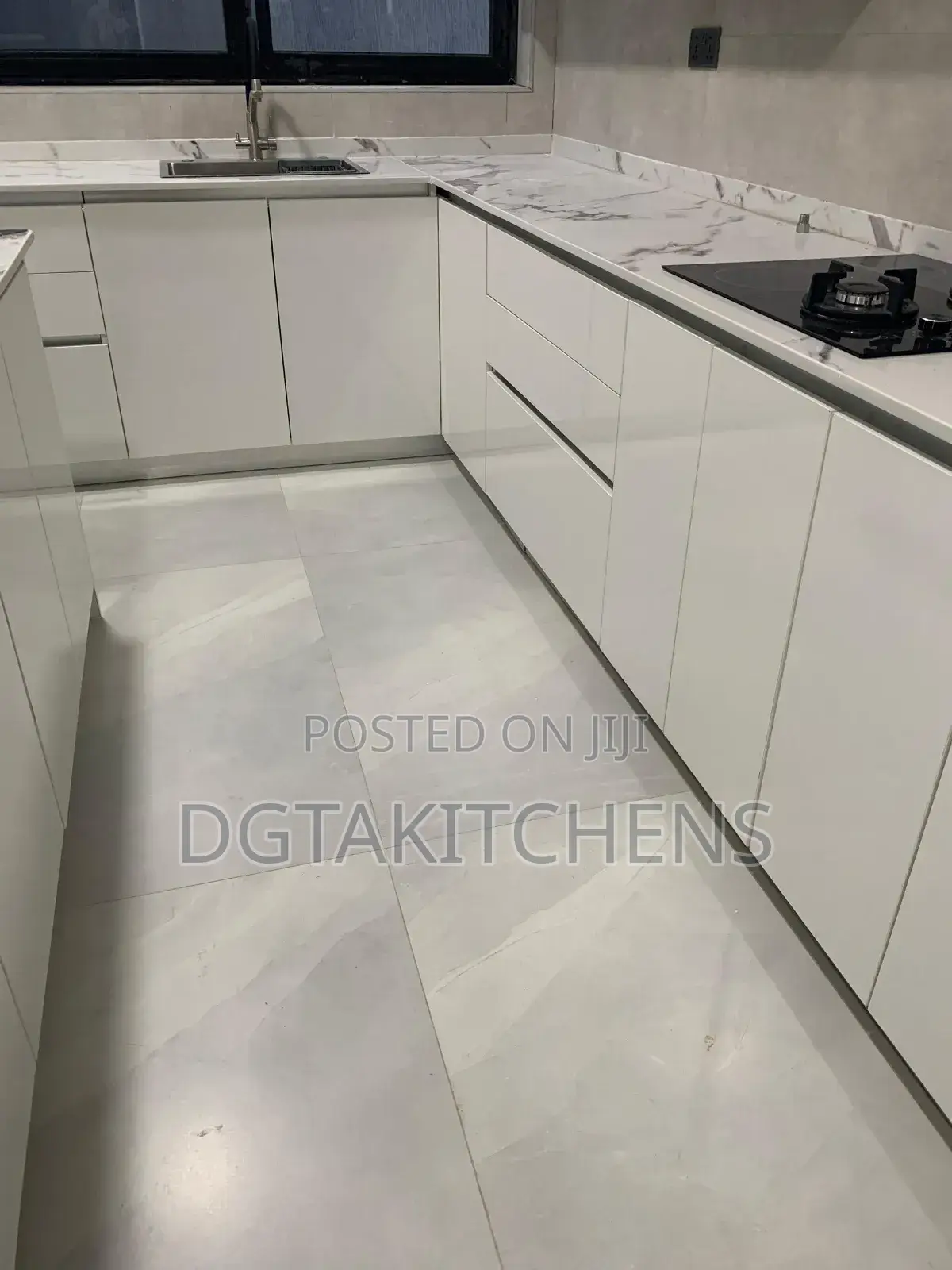 Custom Wardrobes, Closets, Tv Units and Kitchen Cabinets Packages