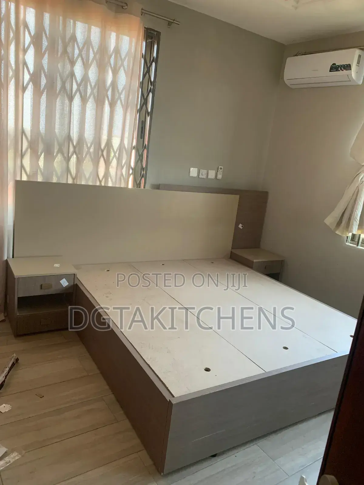 Custom Wardrobes, Closets, Tv Units and Kitchen Cabinets Packages