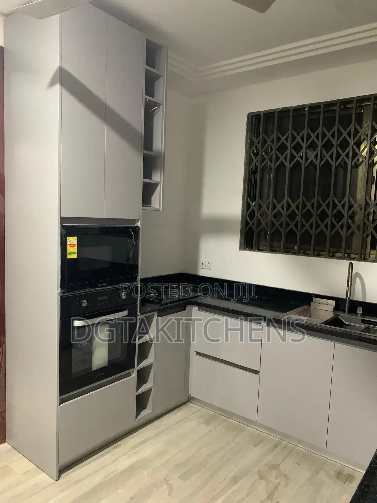 Custom Wardrobes, Closets, Tv Units and Kitchen Cabinets Packages