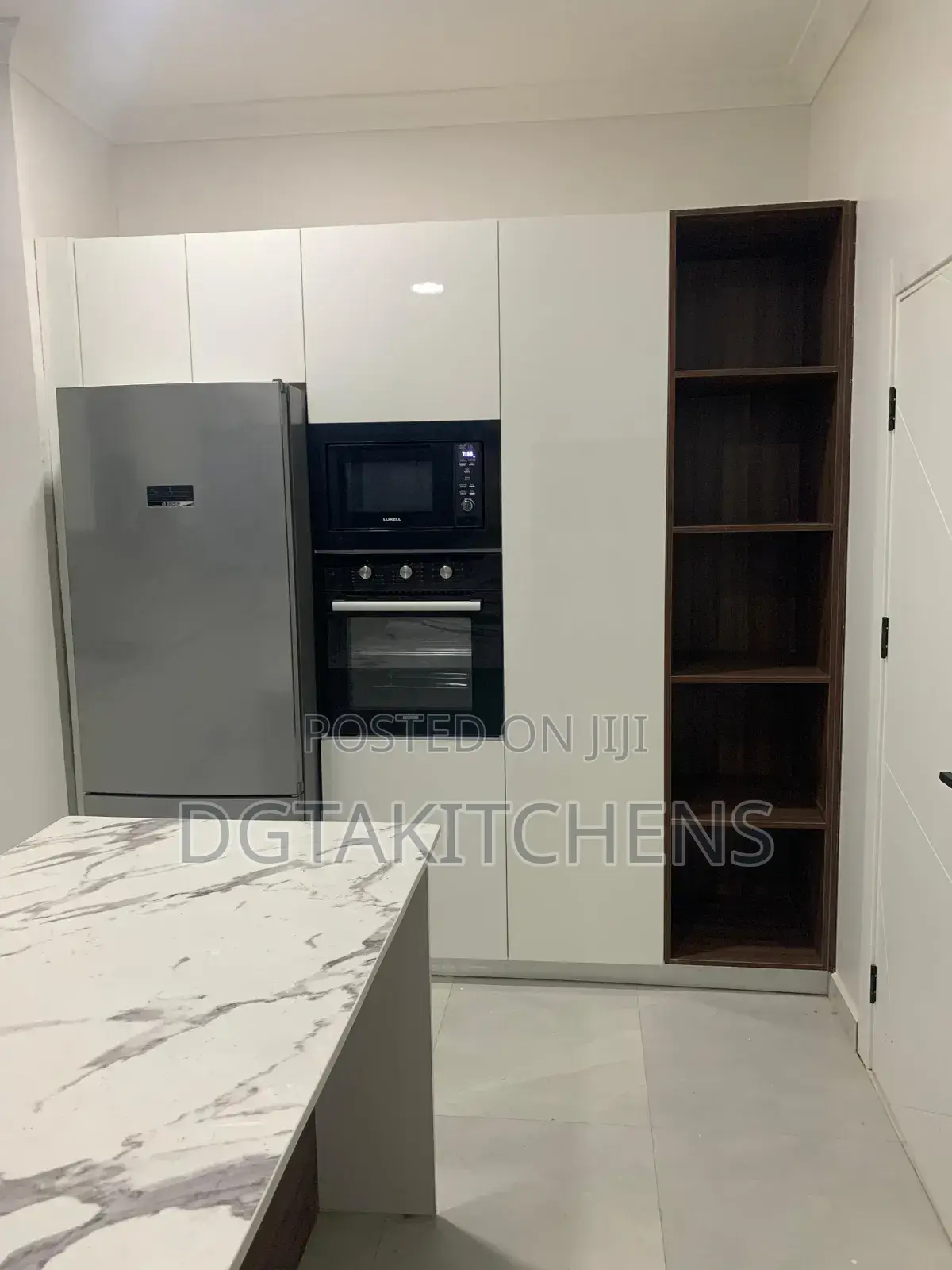 Custom Wardrobes, Closets, Tv Units and Kitchen Cabinets Packages