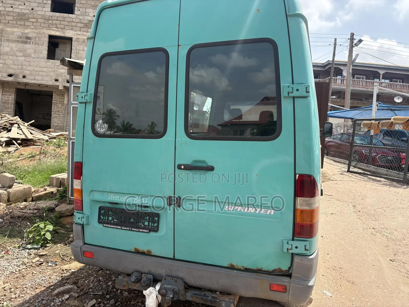 Mercedes-Benz Sprinter 2000 Green