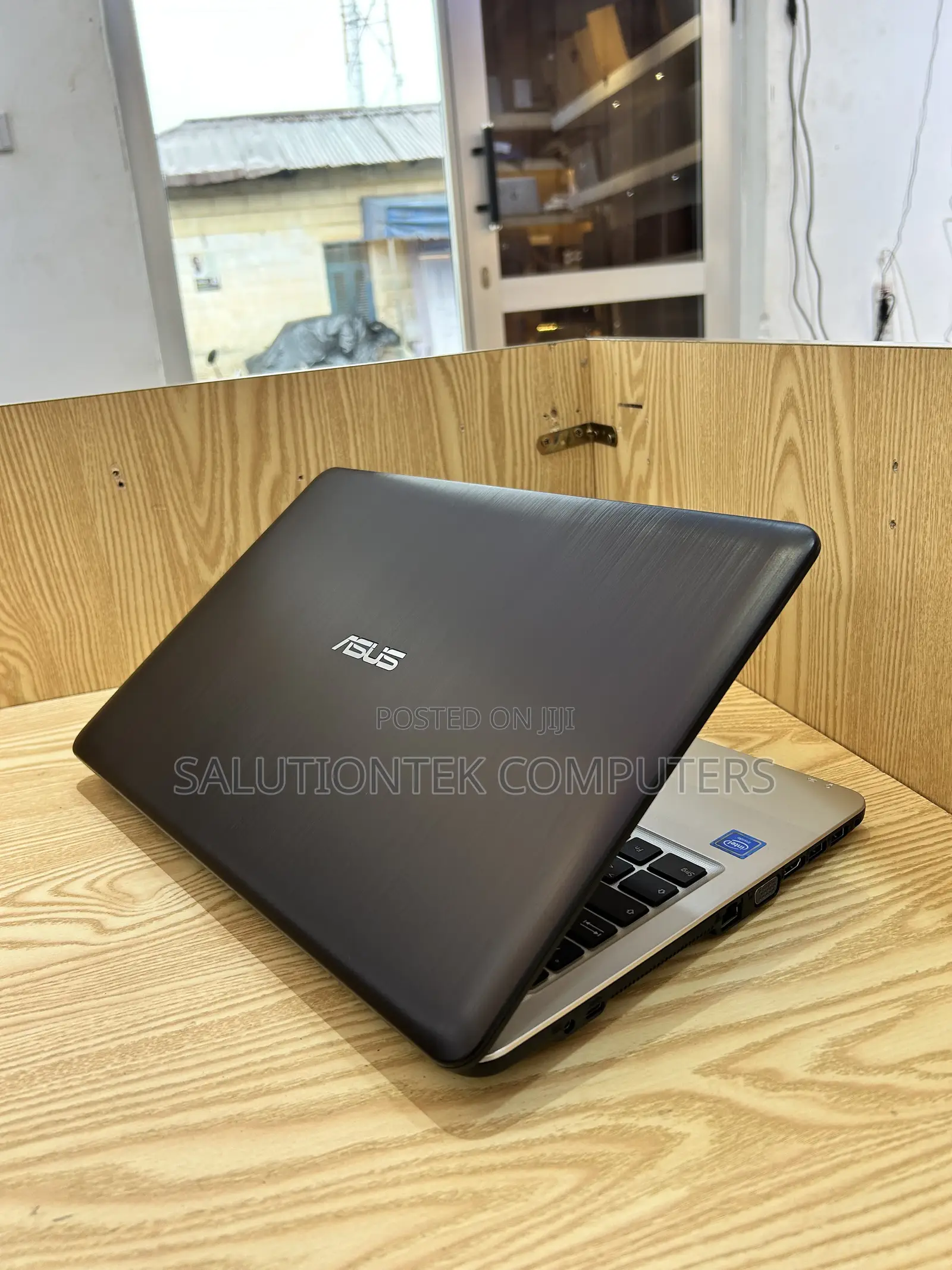 Laptop Asus F542UA 8GB Intel SSD 128GB