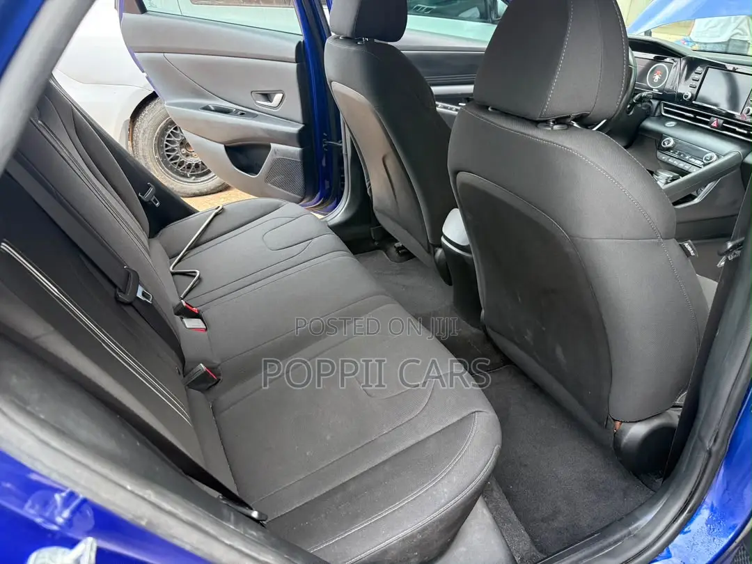 Hyundai Elantra SEL 2021 Blue