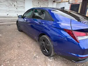 Hyundai Elantra SEL 2021 Blue