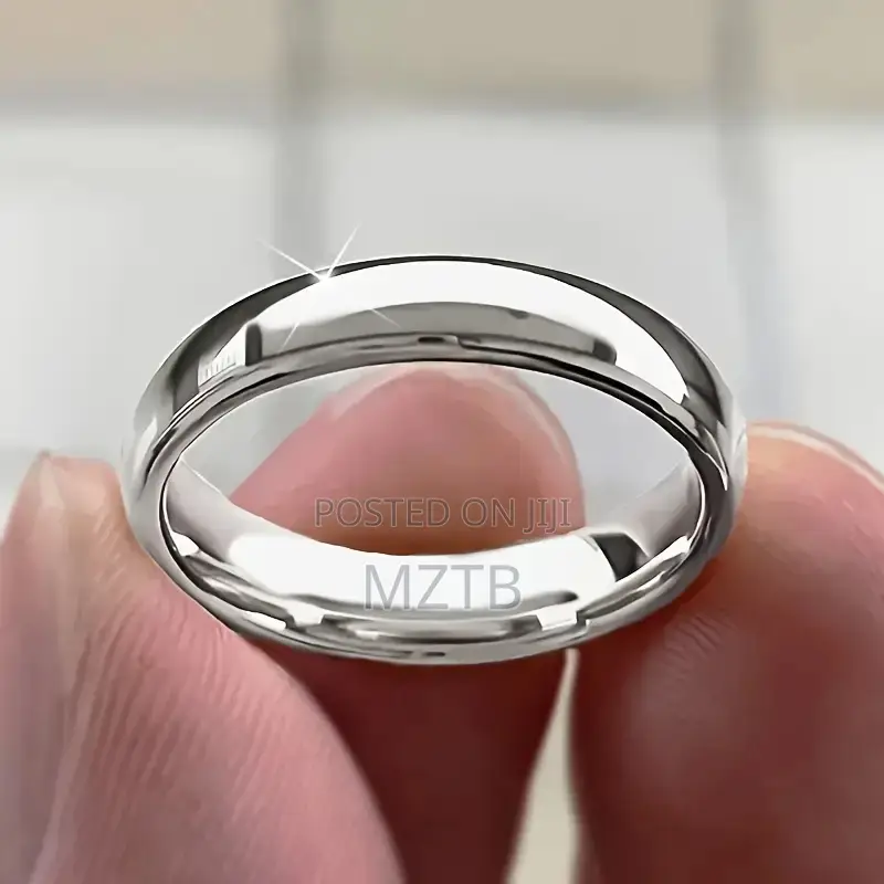 Non-Fade Wedding Engagement- Silver