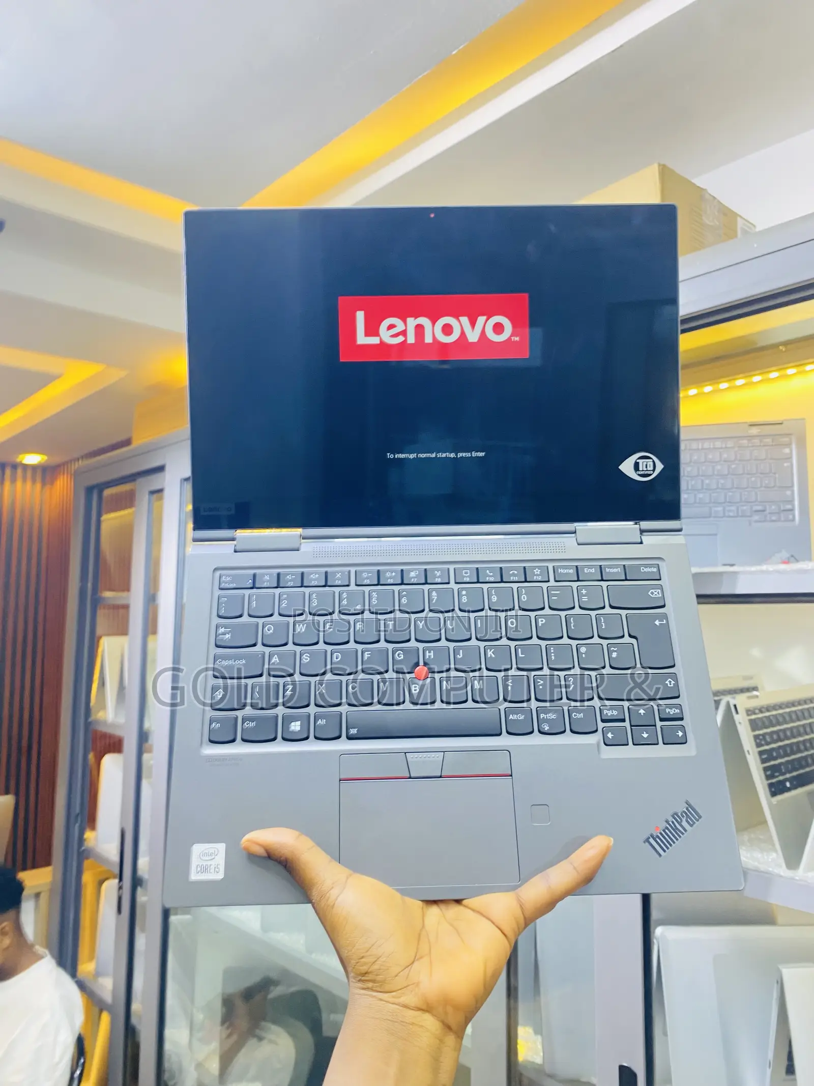 Laptop Lenovo ThinkPad X1 Yoga 16GB Intel Core i5 SSD 512GB