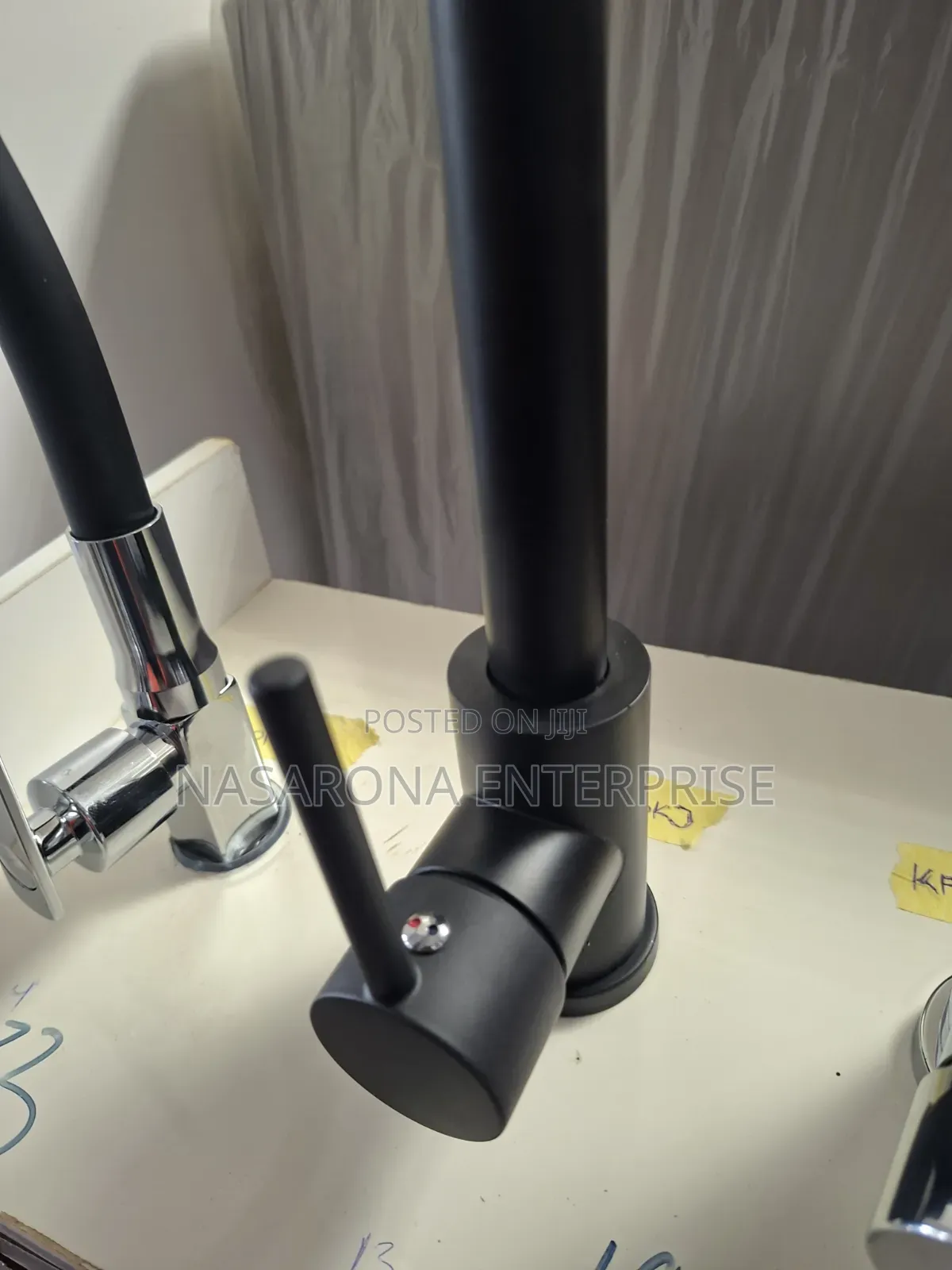 Black Flexible Kitchen Faucet