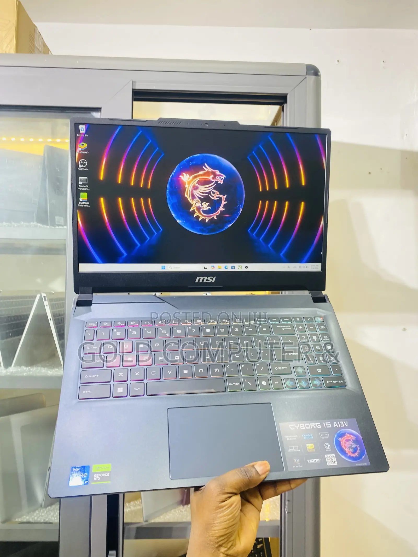 Laptop MSI Cyborg 15 16GB Intel Core i7 SSD 512GB
