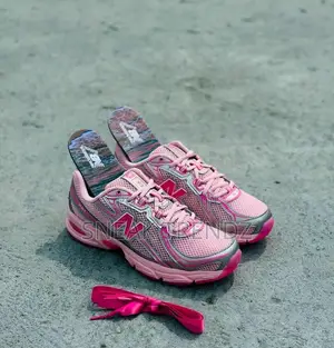 New Balance 530 Y Pink