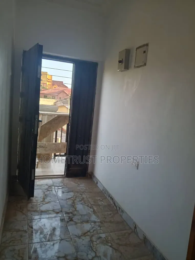 3bdrm House in Pokuase Amafrom for rent