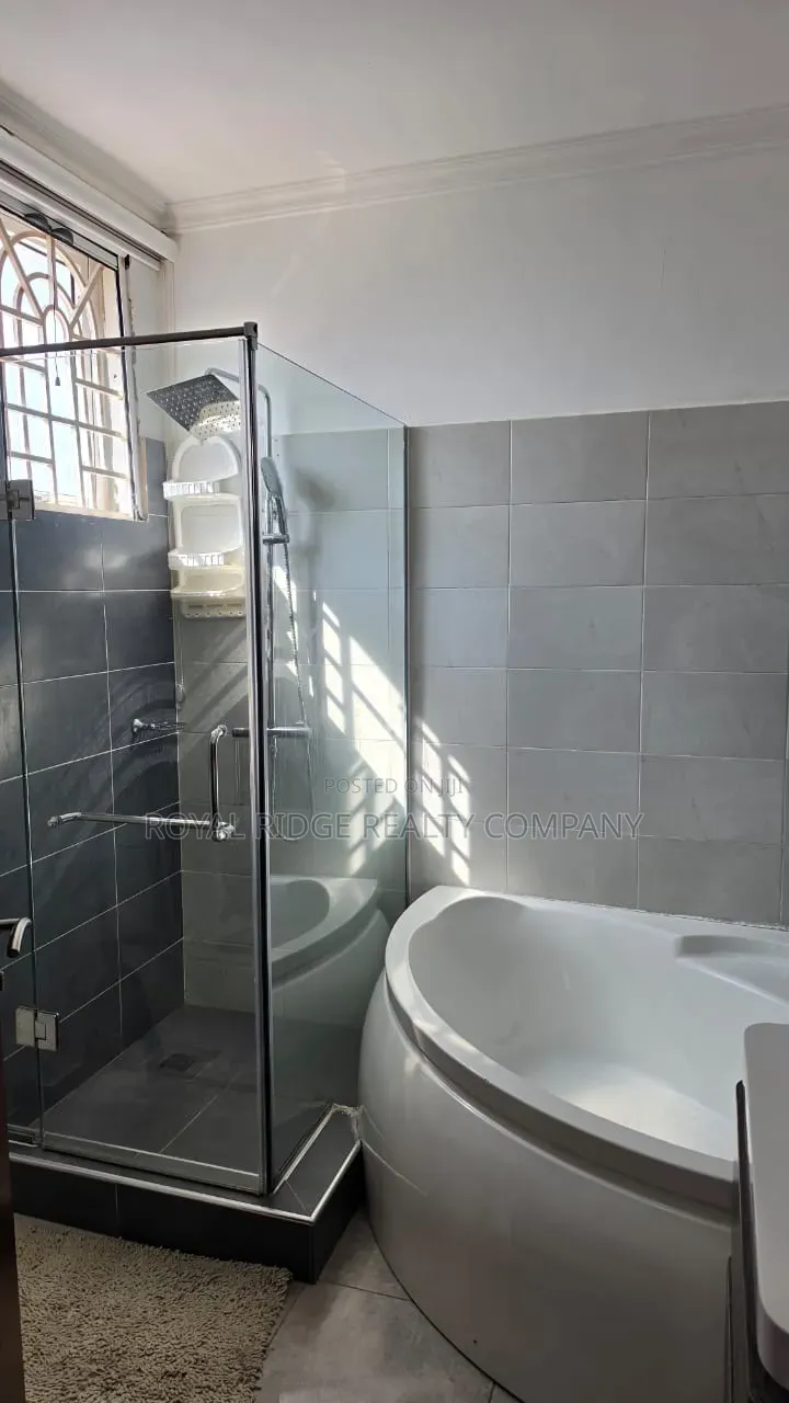 Furnished 3bdrm House in Tseaddo Close To The, Accra Metropolitan