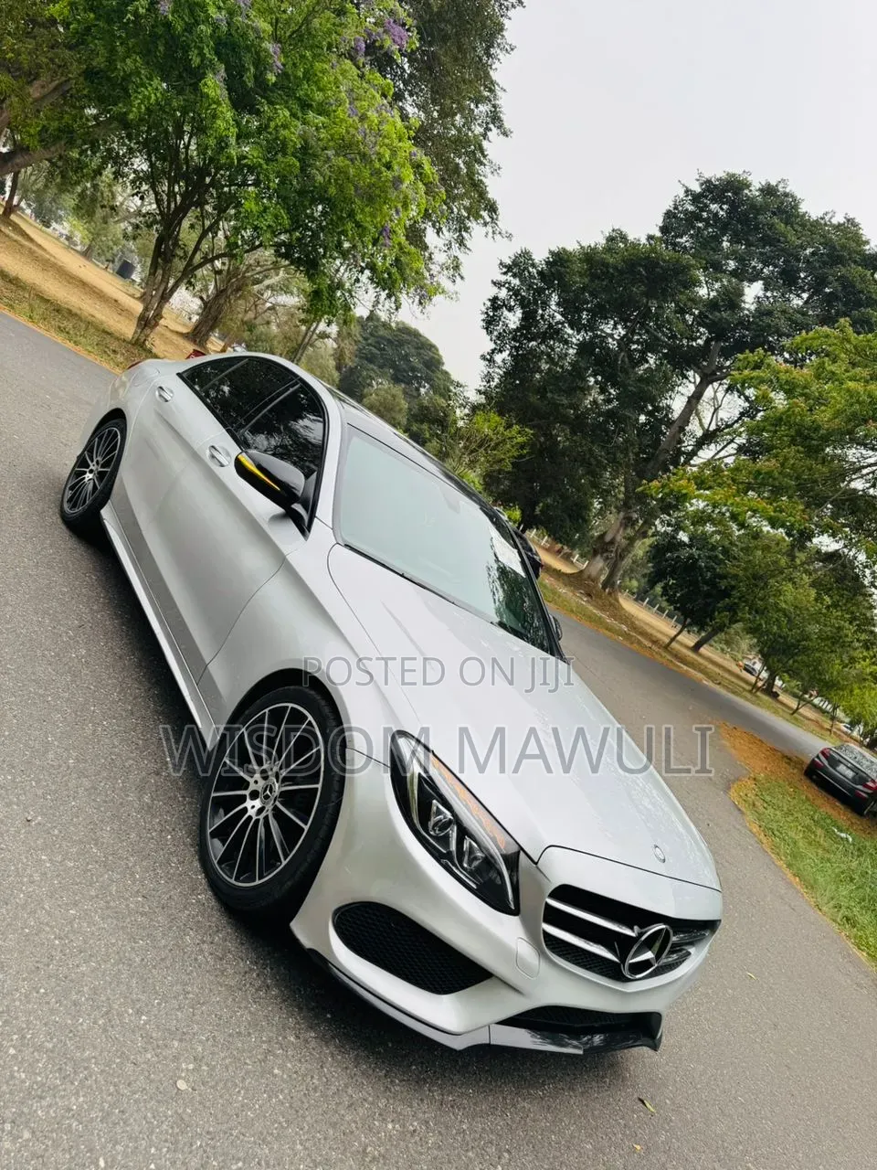 Mercedes-Benz C300 2017 Silver