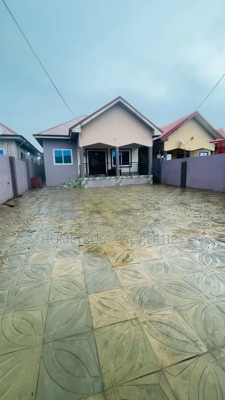 3bdrm House in Ablekuma Ga Odumase, Pentecost for rent