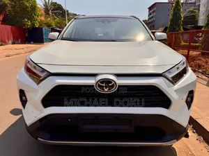 Toyota RAV4 2020 White