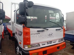 Hyundai 5ton (8holes ,Manual)