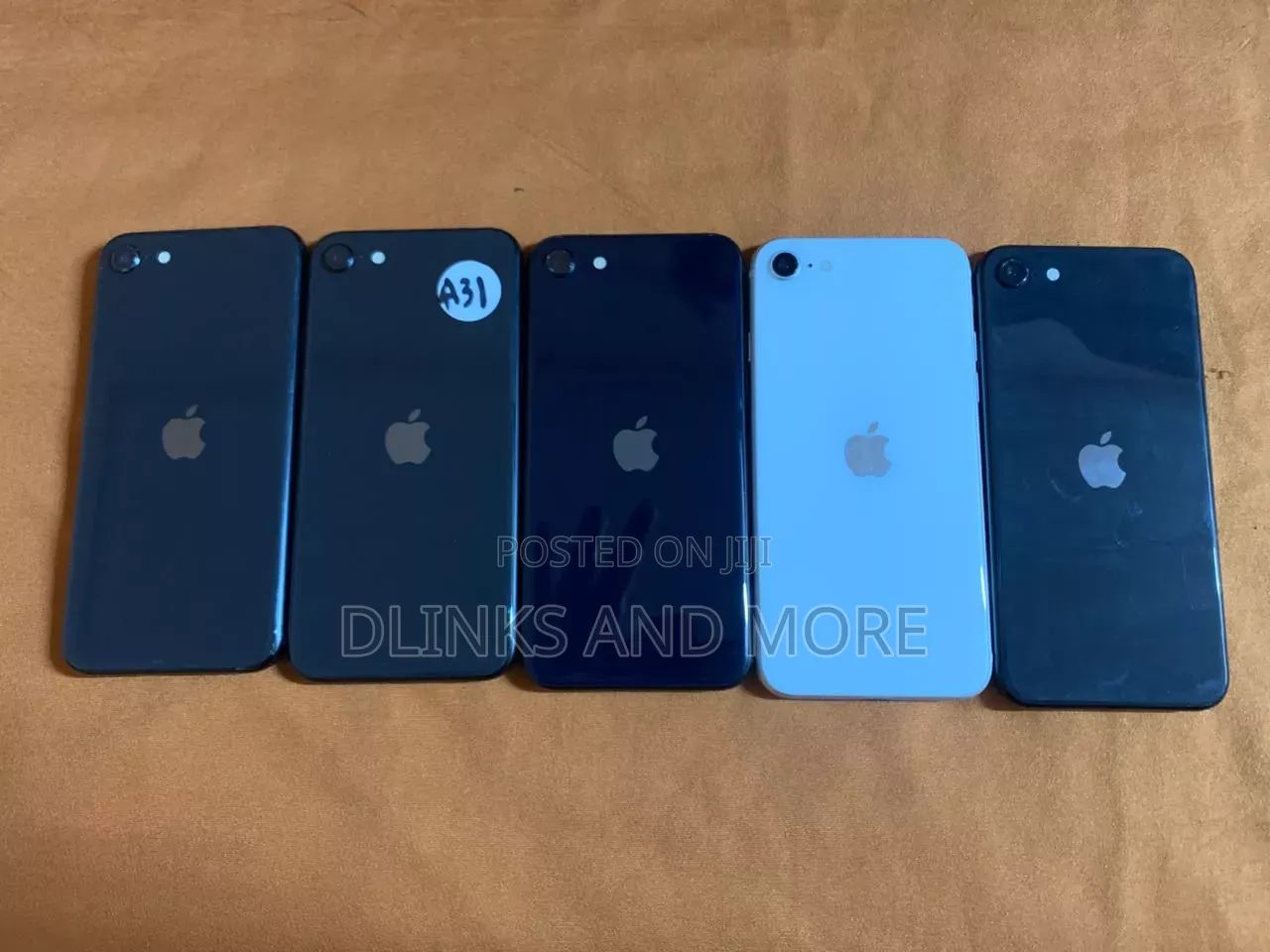 Apple iPhone SE (2020) 64 GB Black
