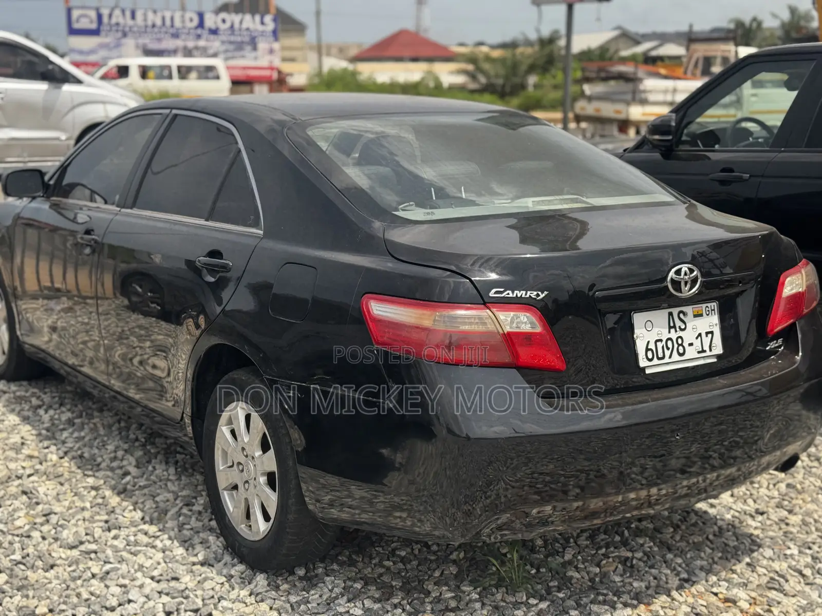 Toyota Camry XLE 4dr Sedan (2.5L 4cyl 6AM) 2010 Black