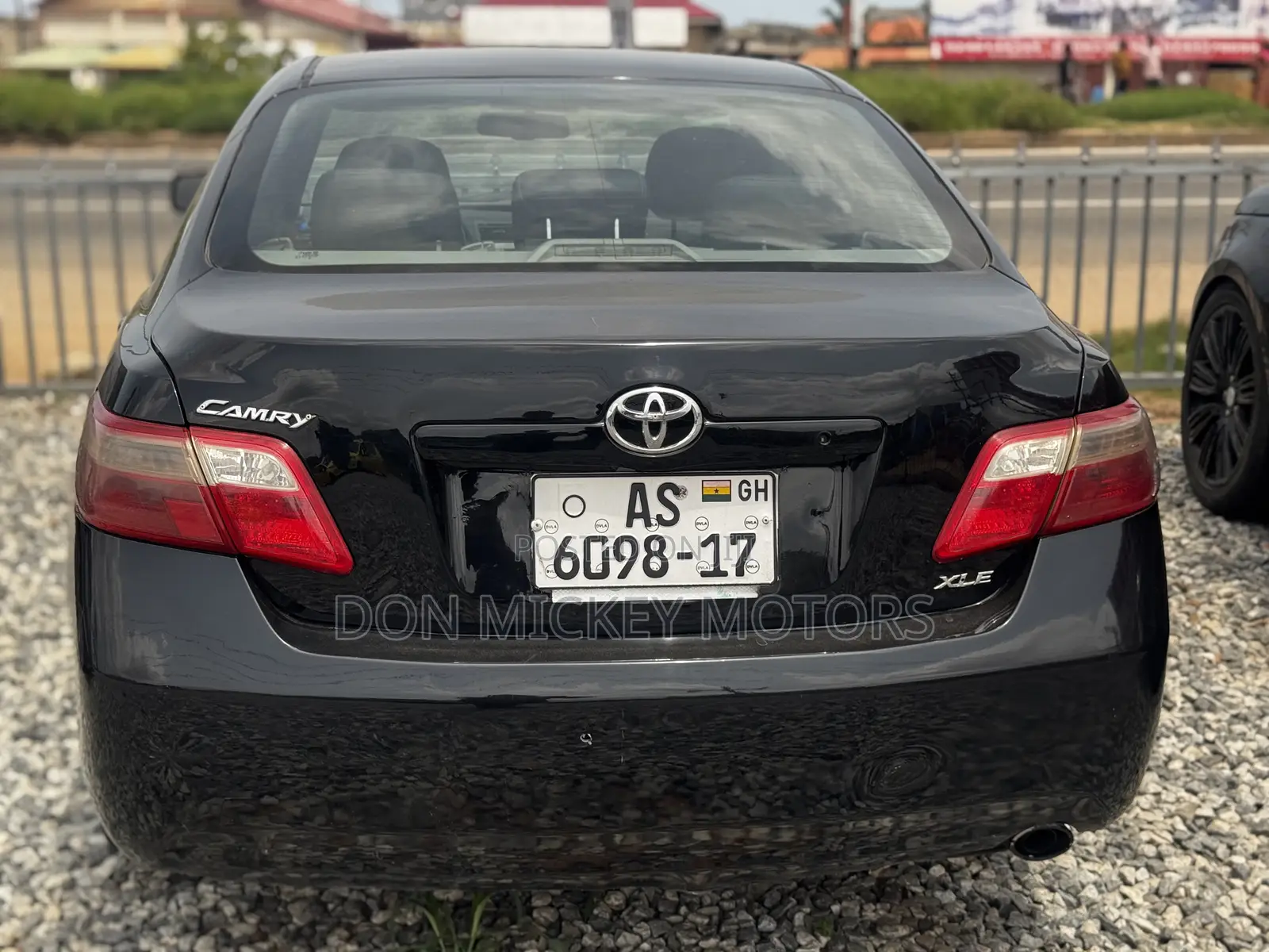 Toyota Camry XLE 4dr Sedan (2.5L 4cyl 6AM) 2010 Black