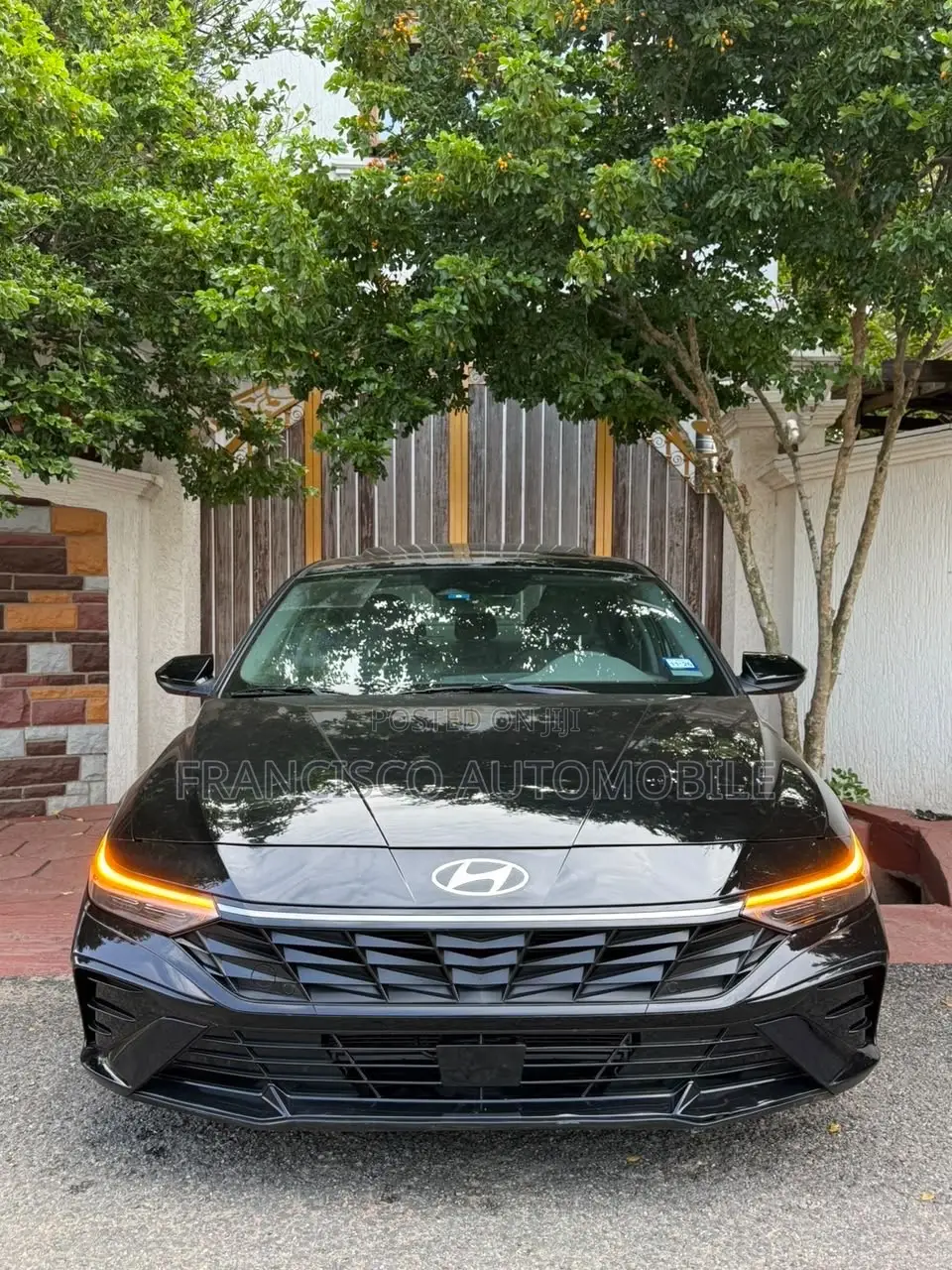 Hyundai Elantra SEL Convenience IVT 2025 Black