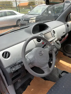 Toyota Sienta 1.5 AWD 2013 White