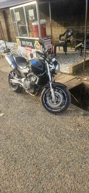 Honda Hornet 2023 Black