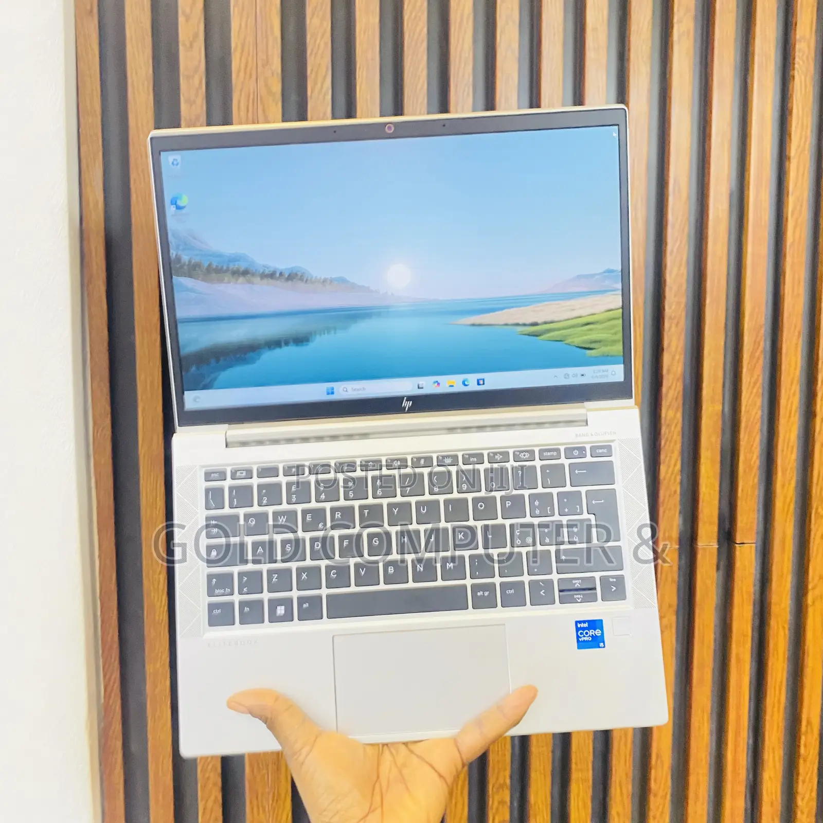 Laptop HP EliteBook 830 G8 8GB Intel Core i5 SSD 256GB
