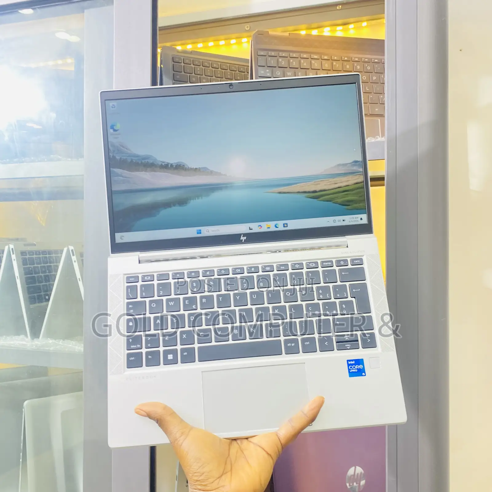 Laptop HP EliteBook 830 G8 8GB Intel Core i5 SSD 256GB