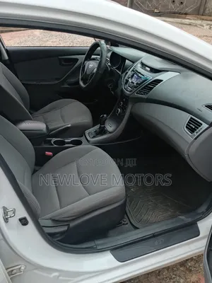 Hyundai Elantra 2015 White