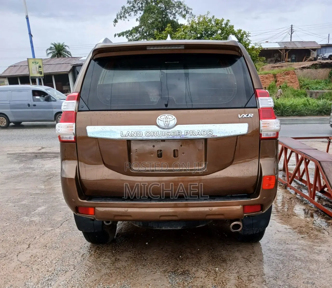Toyota Land Cruiser Prado 2016 Brown