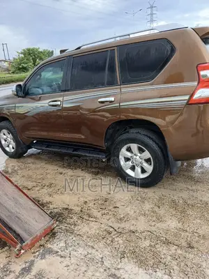 Toyota Land Cruiser Prado 2016 Brown