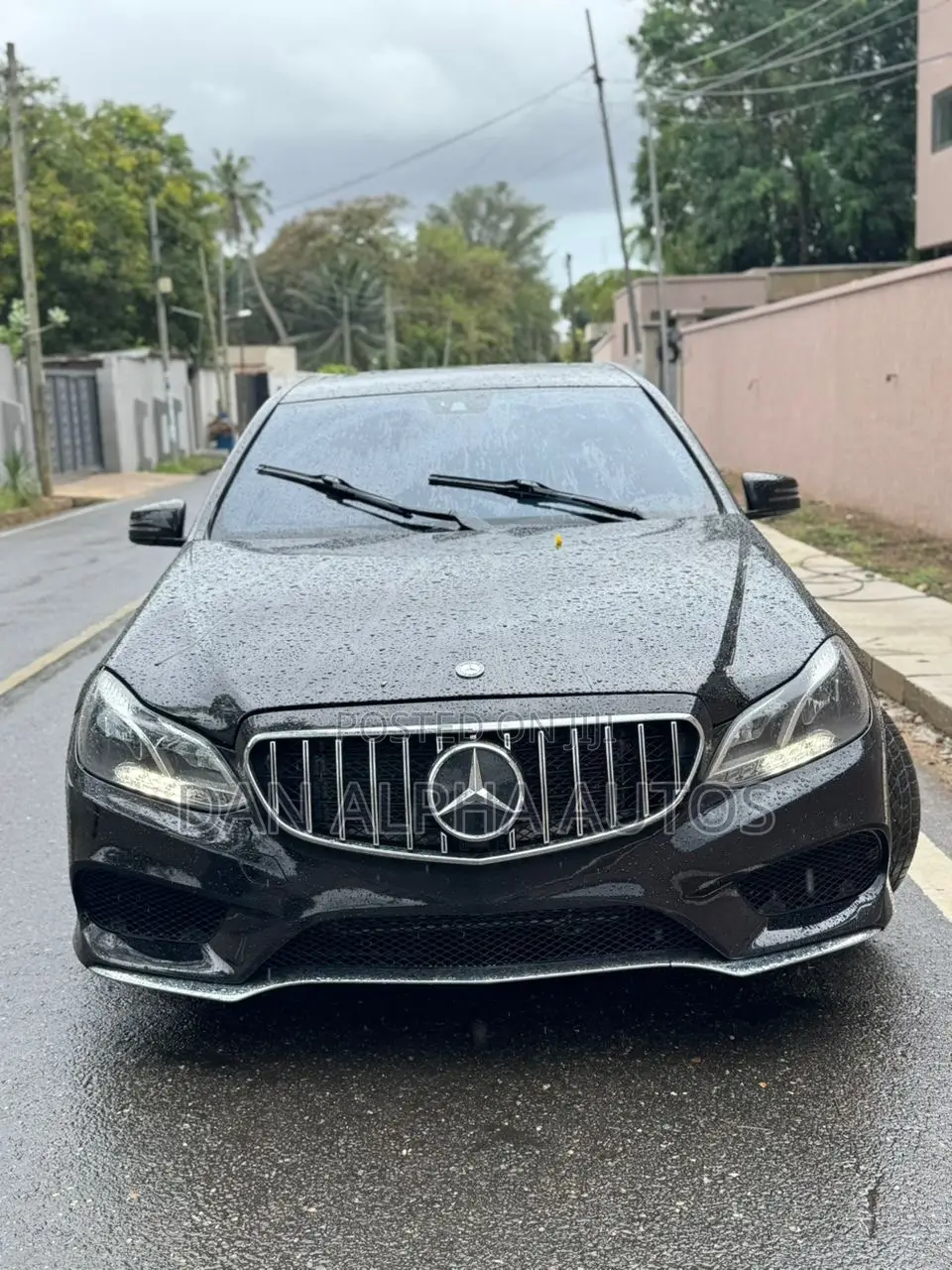 Mercedes-Benz E350 2015 Black