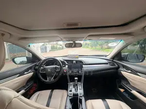 Honda Civic EX-T Sedan 2018 Gray