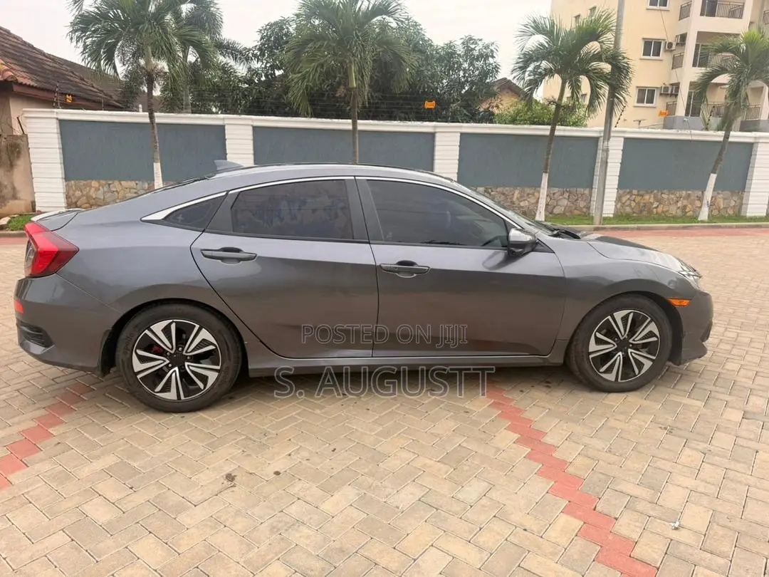 Honda Civic EX-T Sedan 2018 Gray