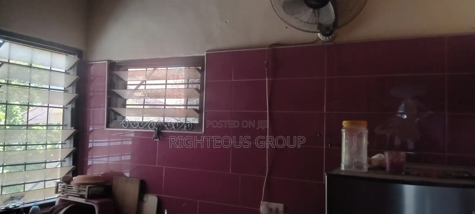 13bdrm Block of Flats in Ejisu-Juaben Municipal for sale