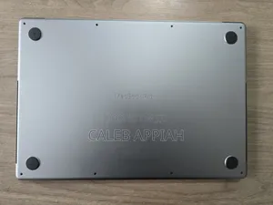 Laptop Apple MacBook Pro 2021 M1 Max 32GB Apple M1 Max SSD 1T